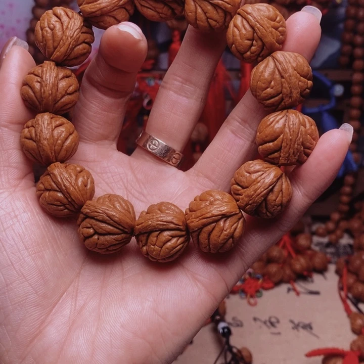 吊坠桃核龙纹桃枭