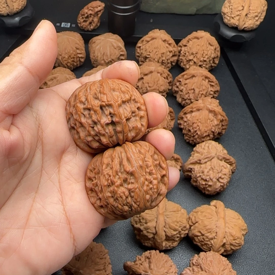 40尺全品山地磨文玩核桃