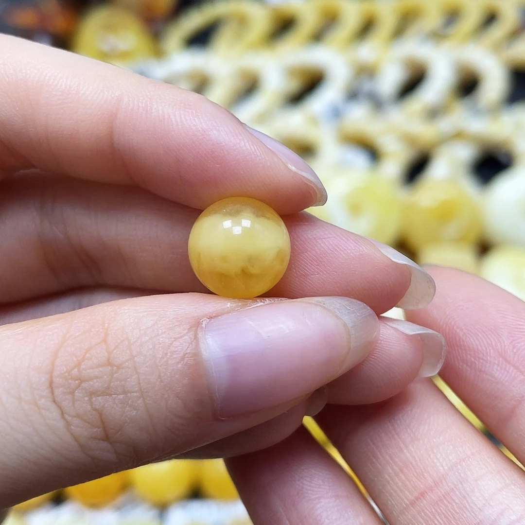 未镶嵌蜜蜡裸石圆珠11.3mm瑕