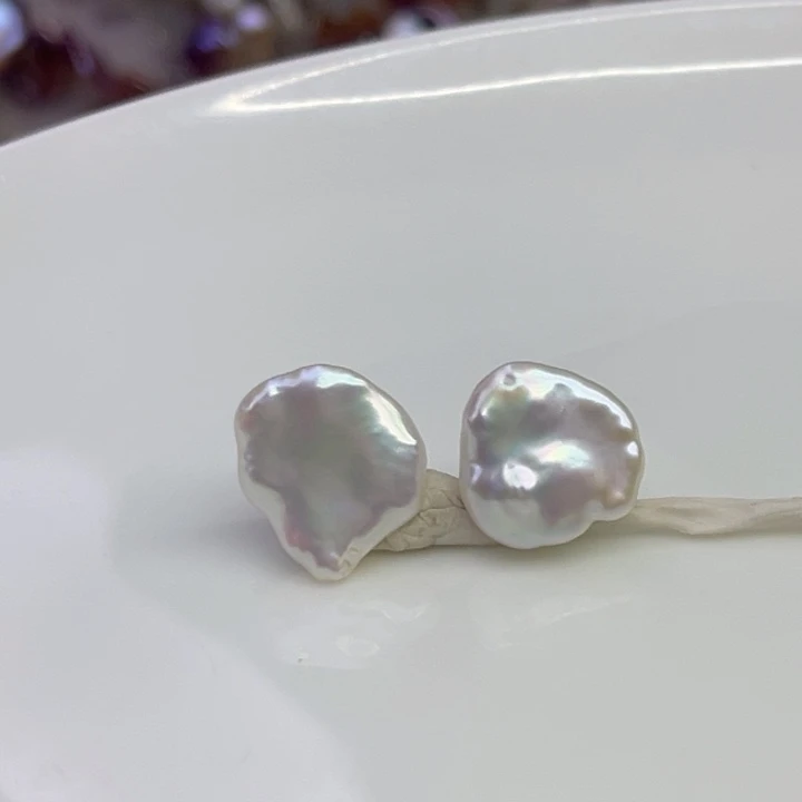 小***小淡水珍珠银S925镶嵌耳饰