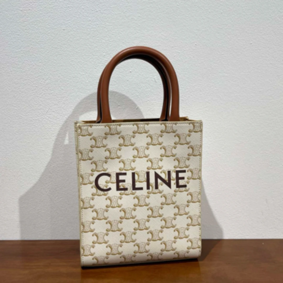 99新 Celine/思琳 白色老花 mini 琴谱包