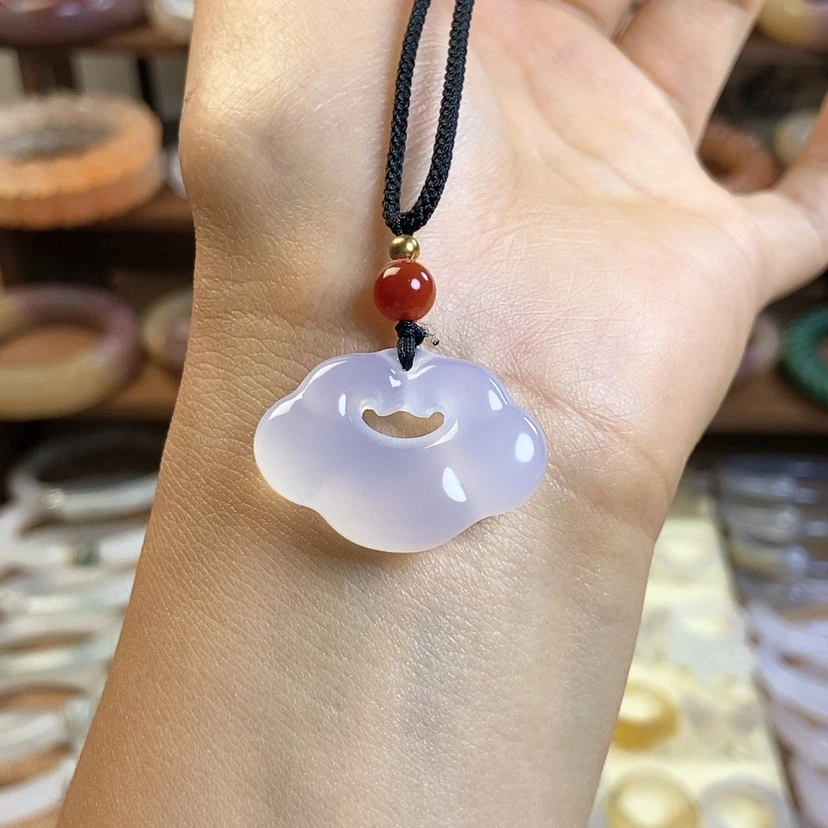 【闪购商品】石英质玉手镯未镶嵌燕****）