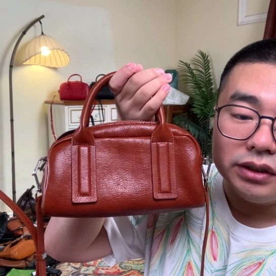 进口头层牛皮女包