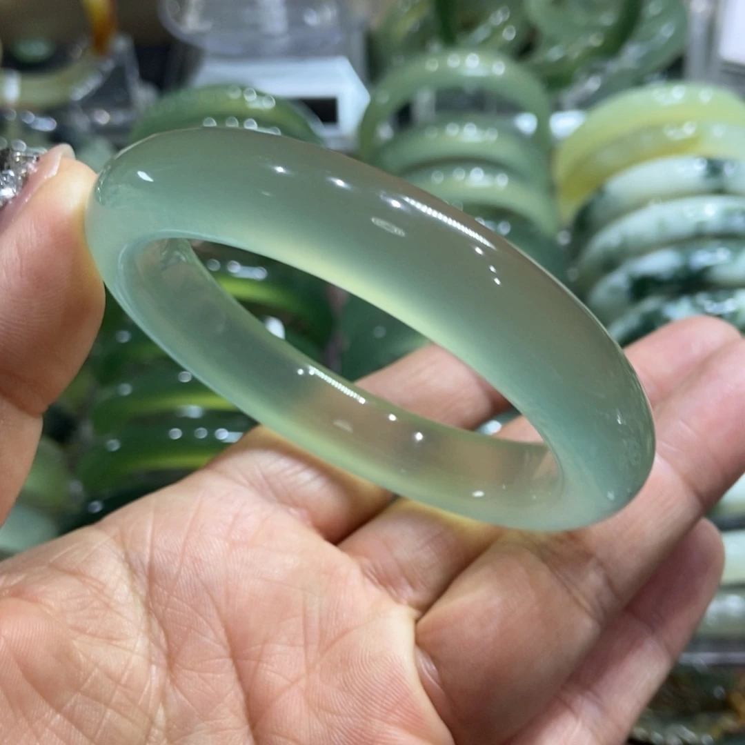 岫玉未镶嵌手镯57