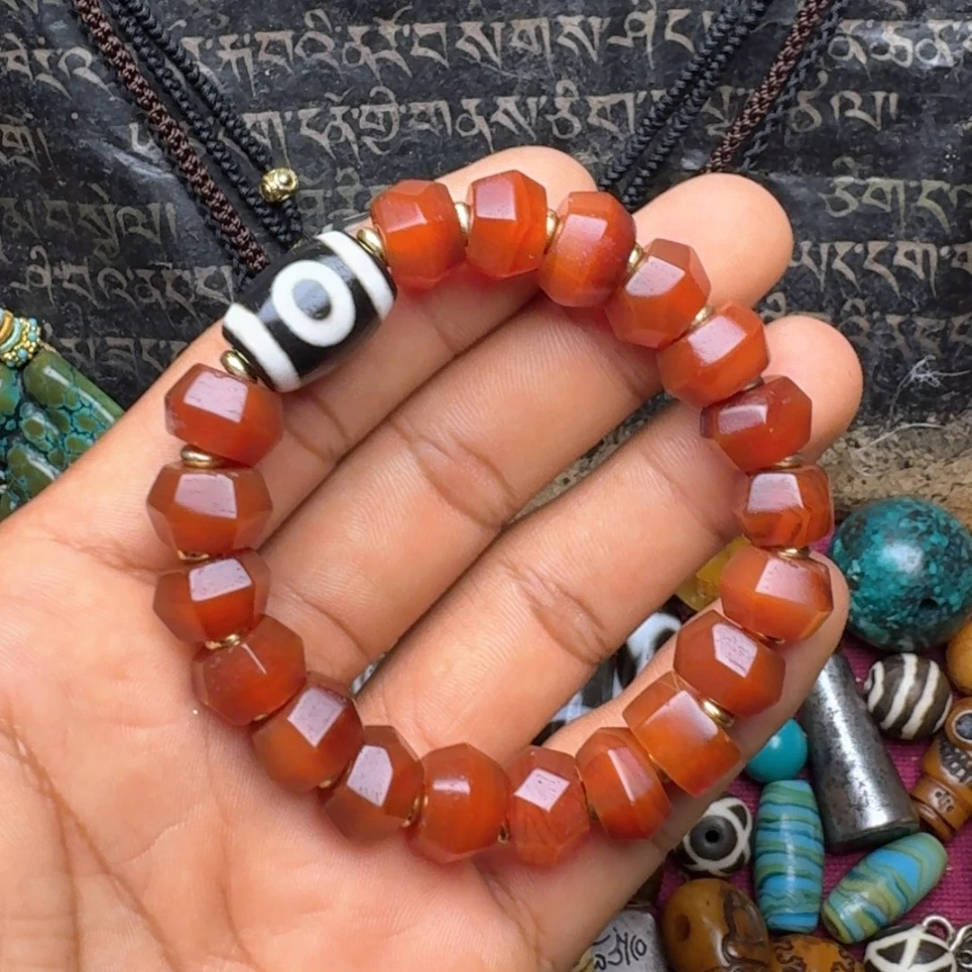 金刚菩提手串如图