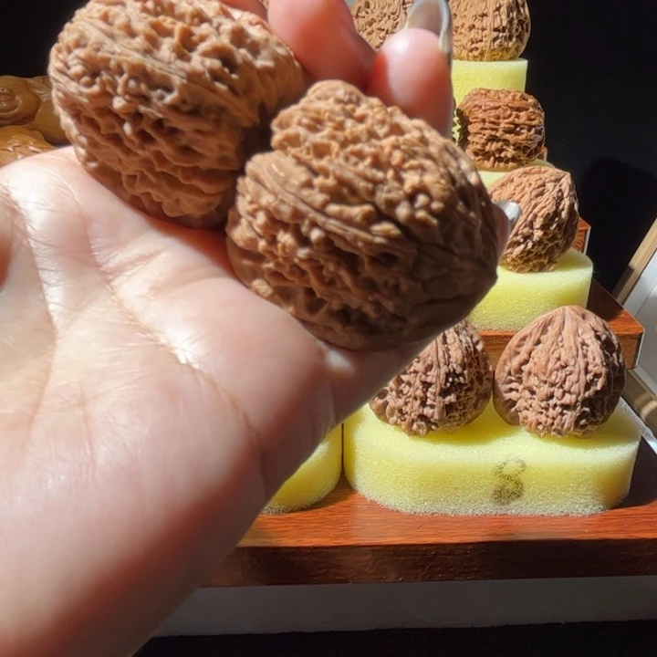 文玩核桃吊坠涿鹿子弹头凹底拉丝