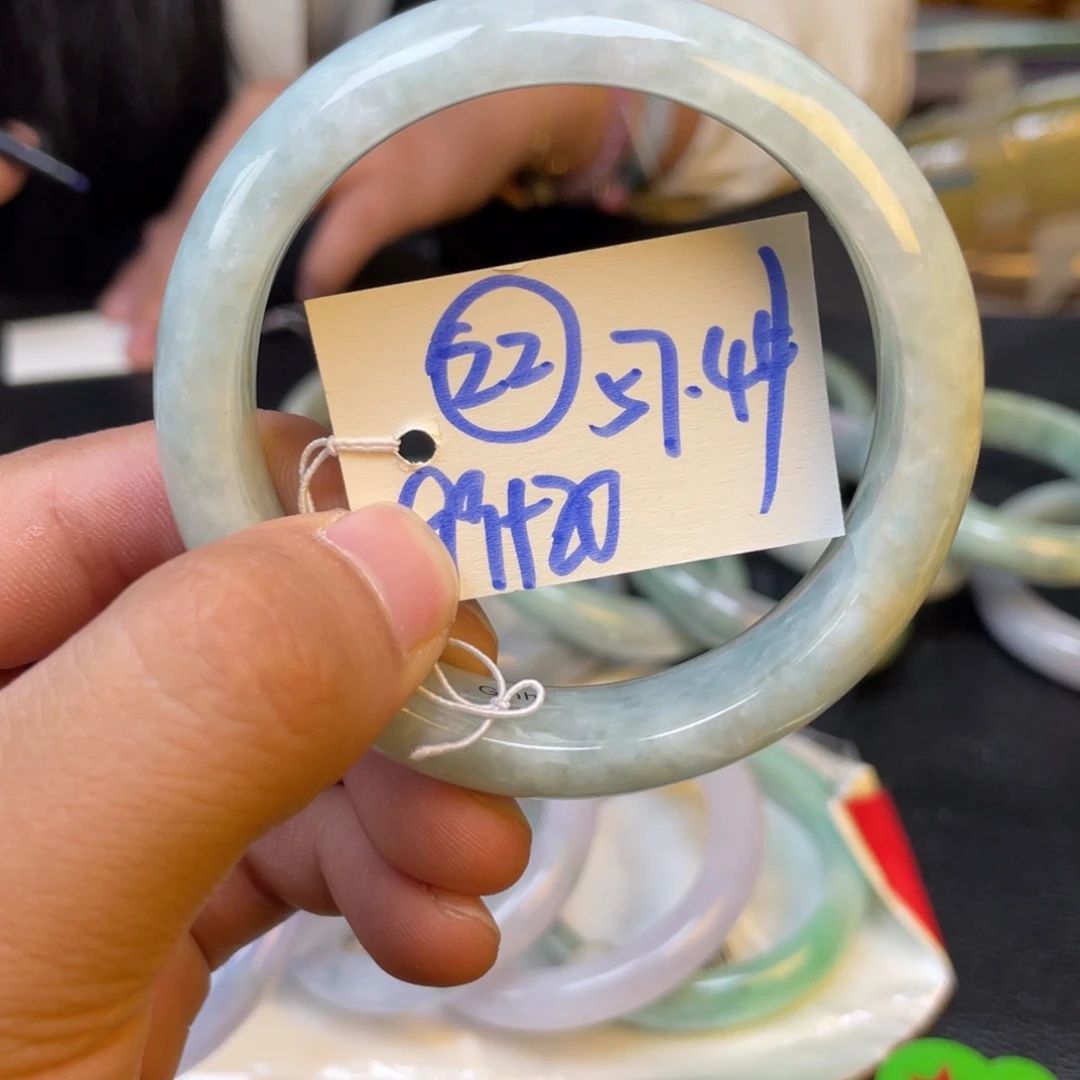 未镶嵌手镯翡翠22