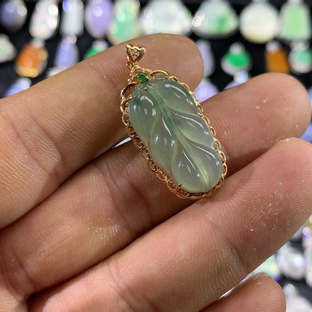 翡翠18K金镶嵌吊坠(不含链)