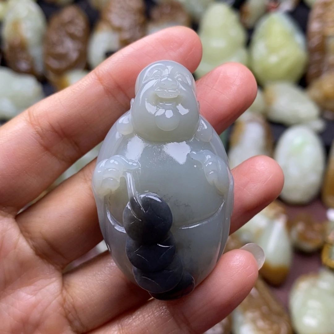 项链未镶嵌和田玉（糖玉）
