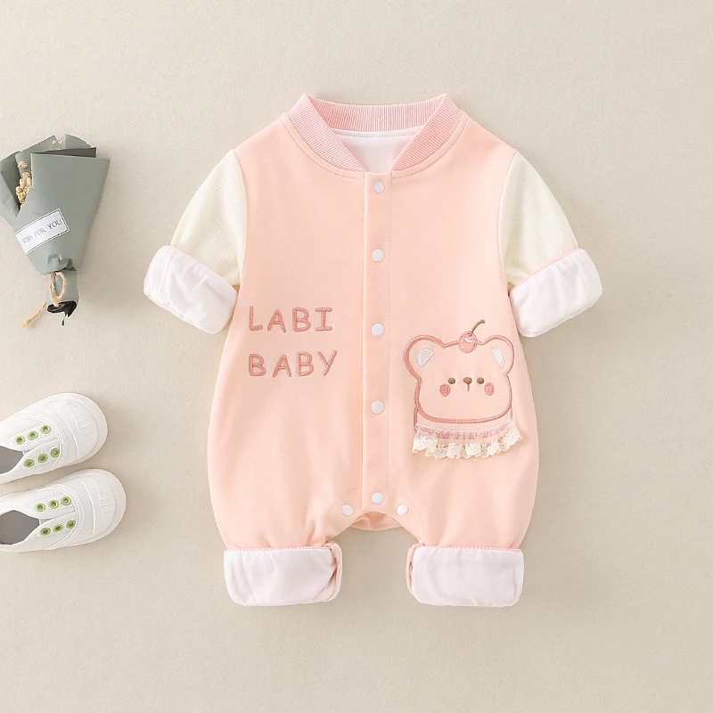 超洋气女宝宝春装连体衣可爱卡通新生儿满月外出服双层长袖爬爬服