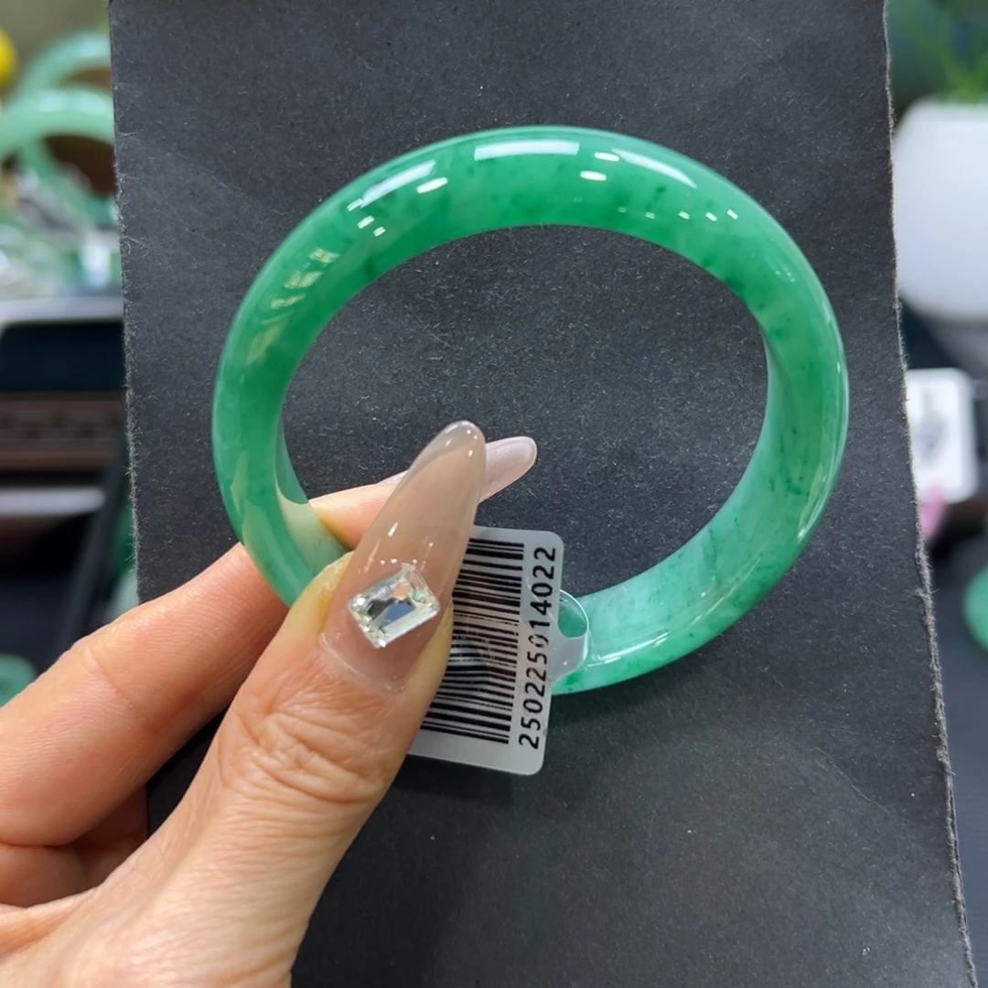 石英质玉（非洲翠）未镶嵌手镯54-55