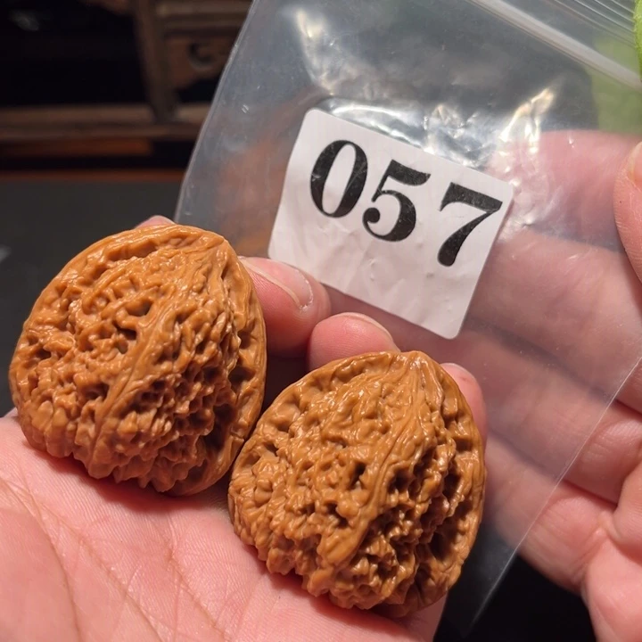 吊坠文玩核桃39南疆石