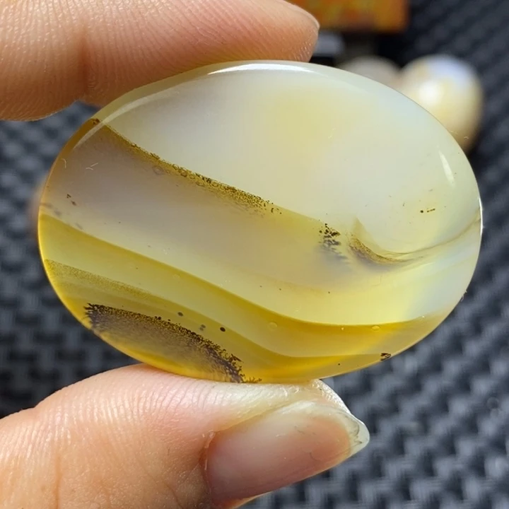 玛瑙/玉髓颈饰未镶嵌随**安