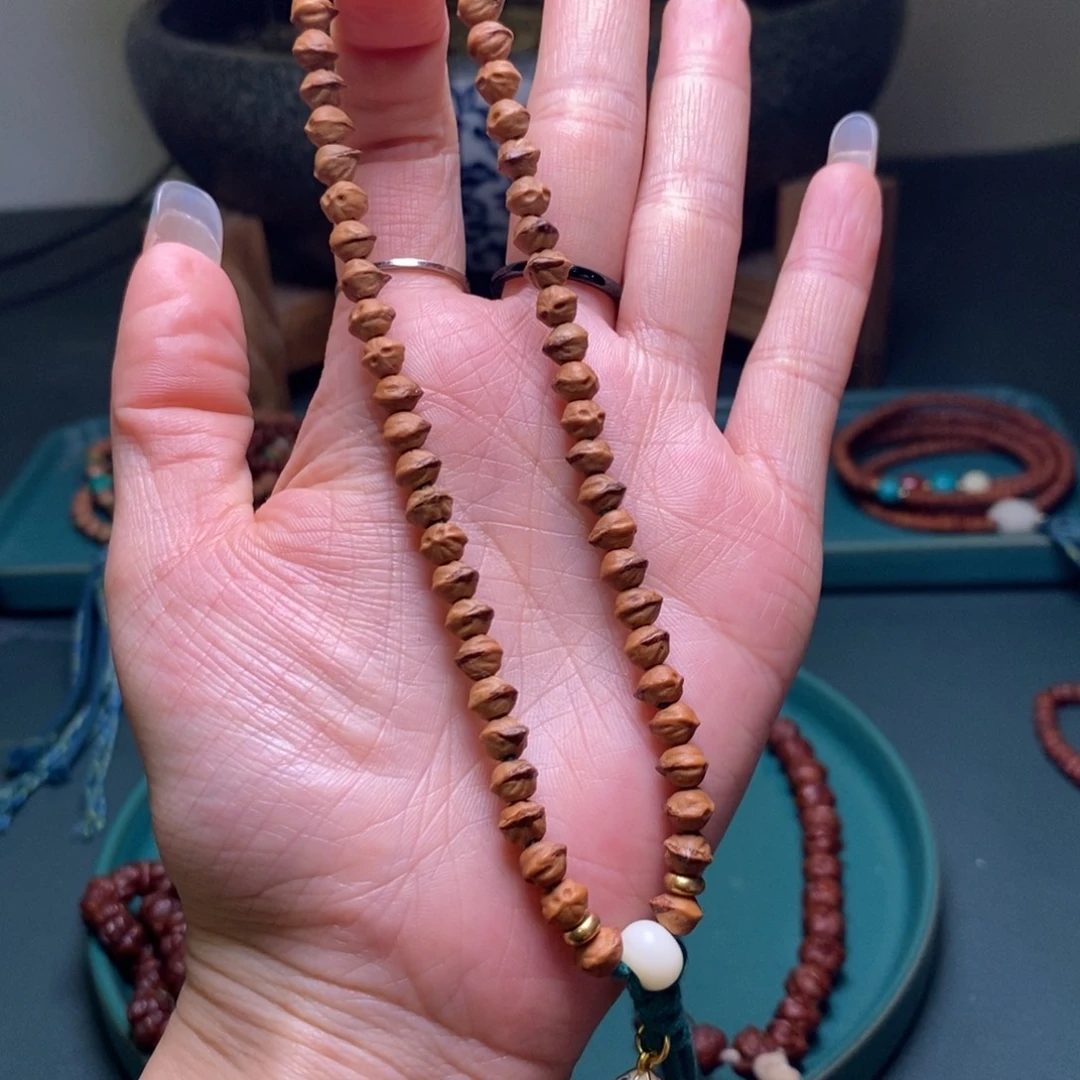 柏香籽/百香籽吊坠128.8红唇