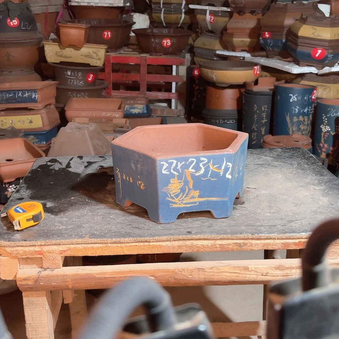 紫砂花盆六方盆一个