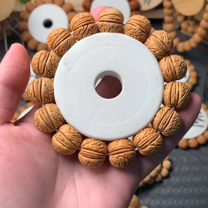 桃核手串龙鳞苹果