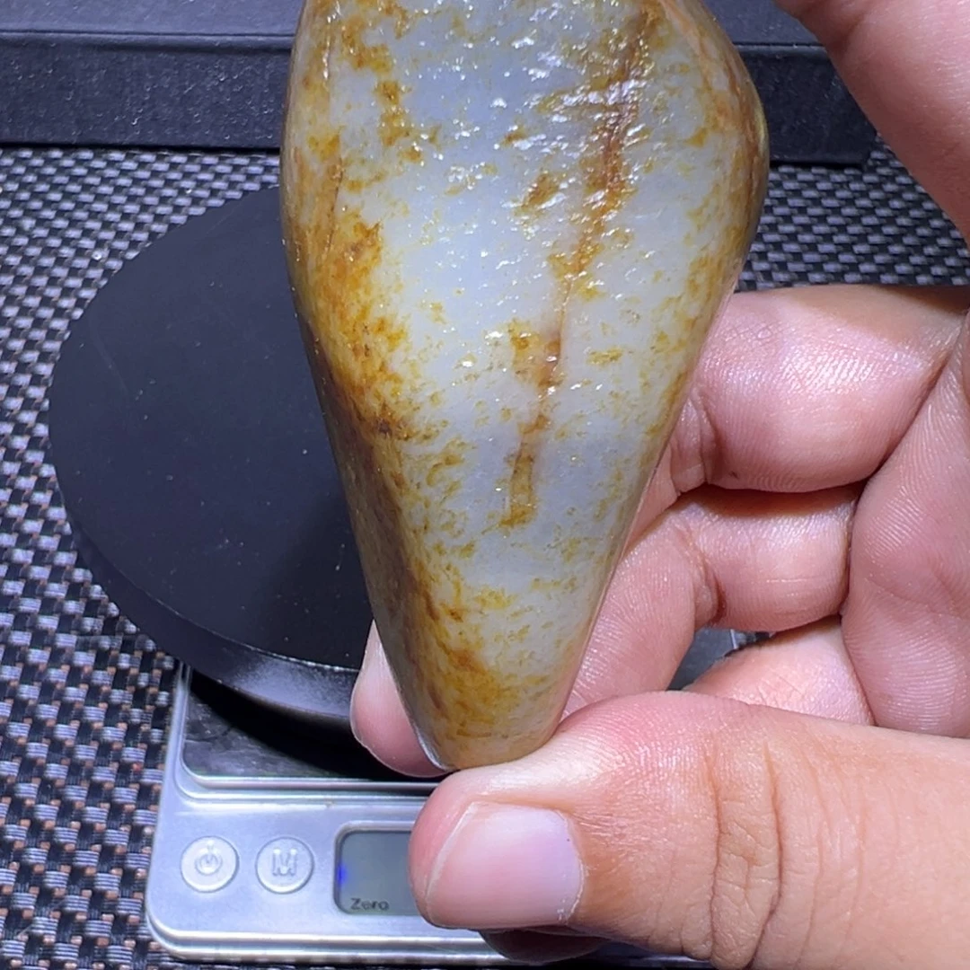 吊坠(不含链)未镶嵌和田玉（子料）178