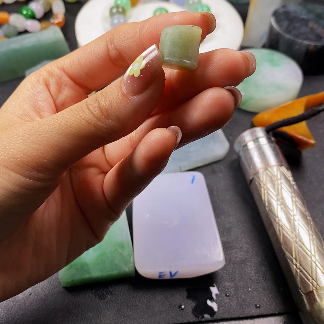 【闪购商品】定制翡翠未镶嵌定制