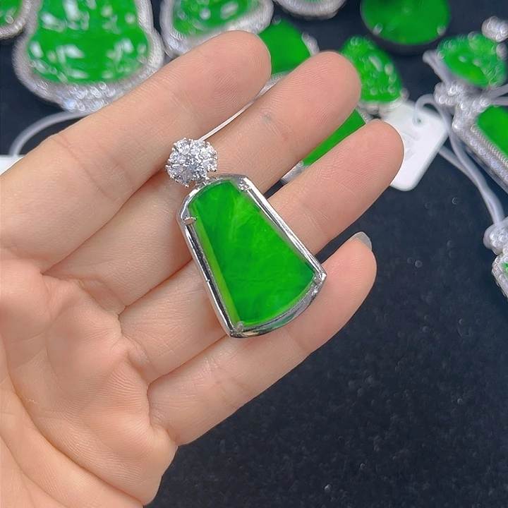 翡翠吊坠(不含链)银S925镶嵌