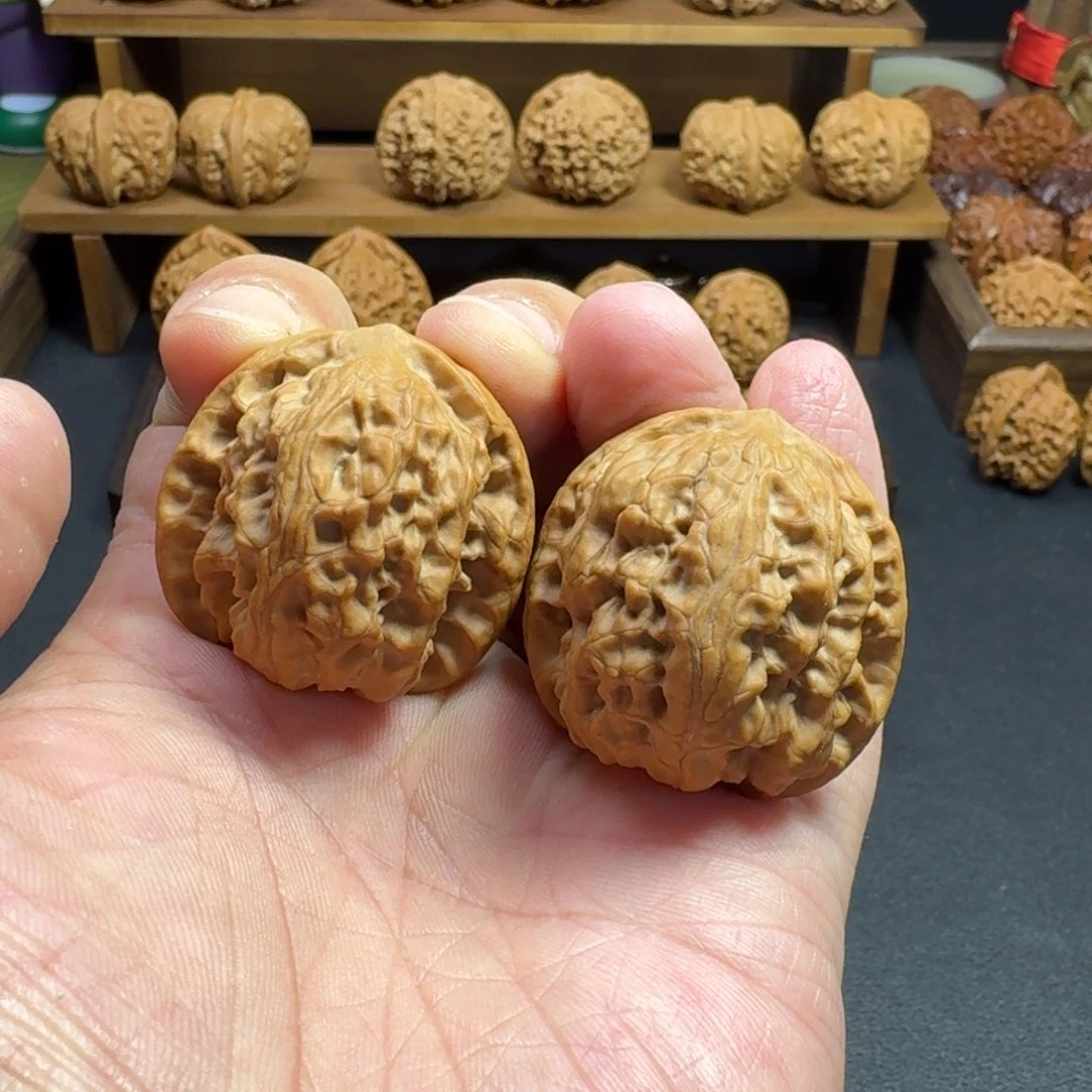 野狼核桃全品 尺寸37