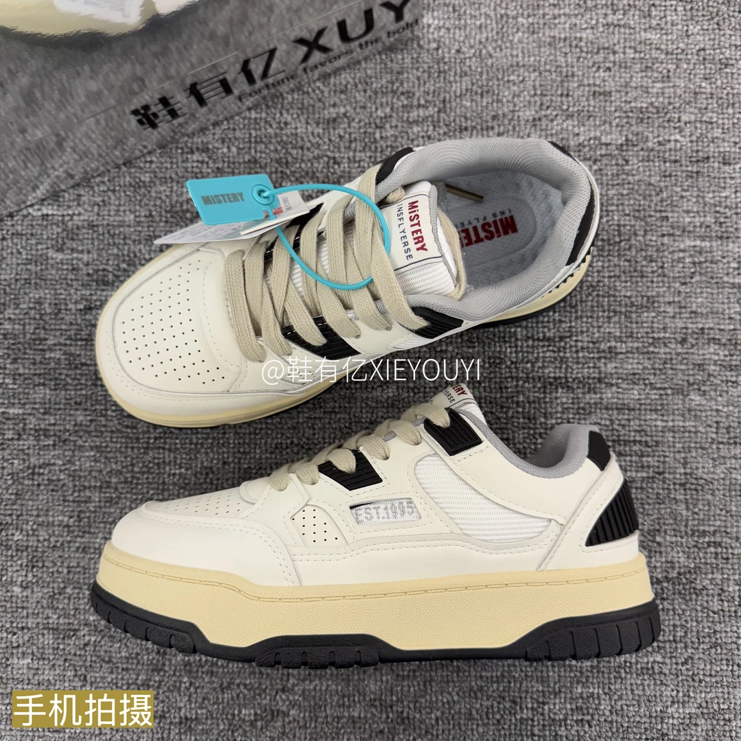 鞋有亿 2025秋季新款时尚百搭米黑色鞋女厚底鞋学生透气休闲板鞋
