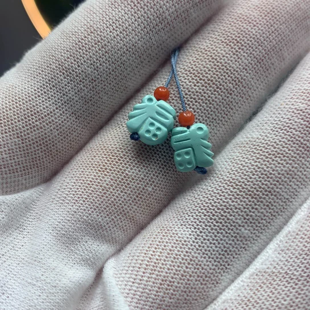 绿松石挂件未镶嵌