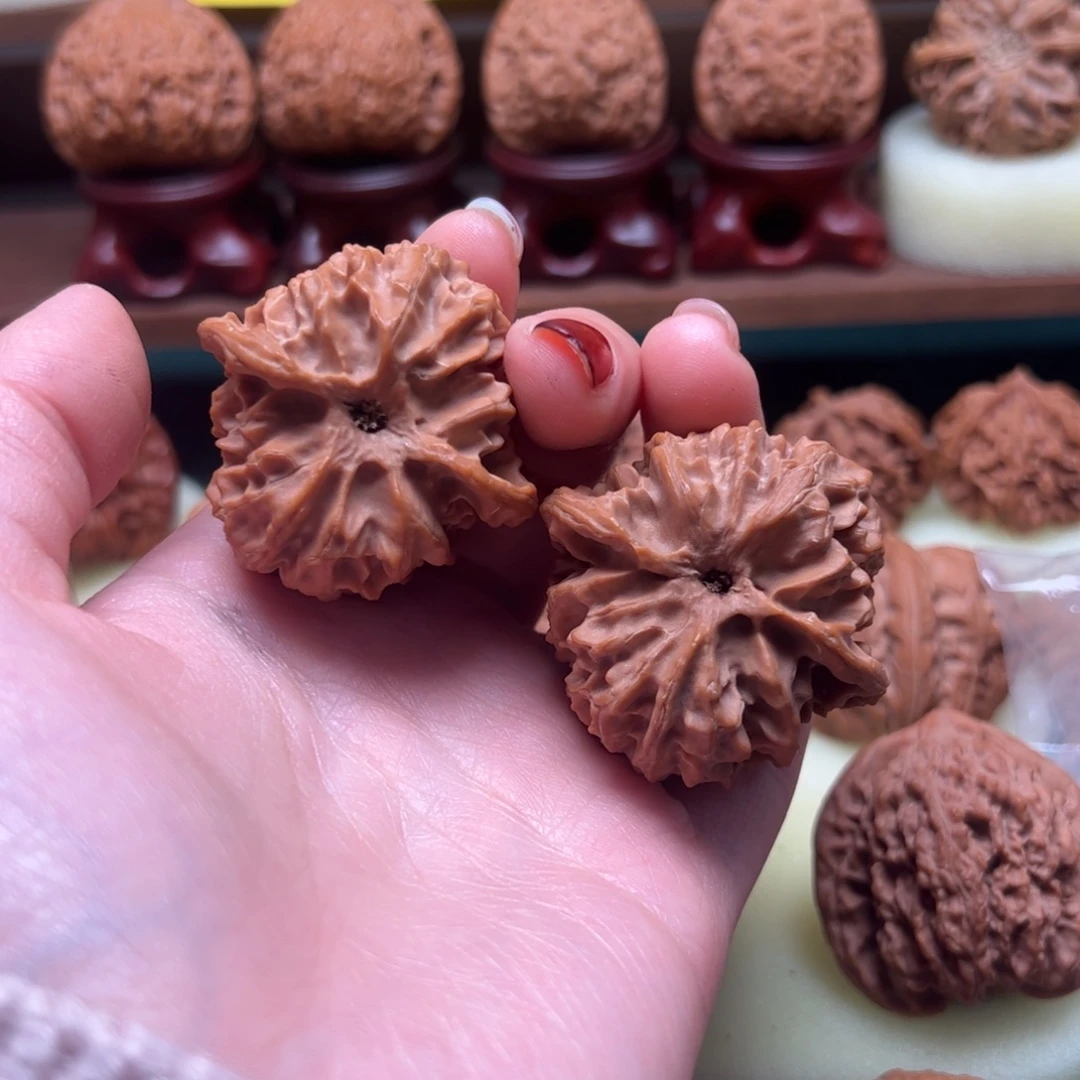 偶***尔文玩核桃吊坠41苹果