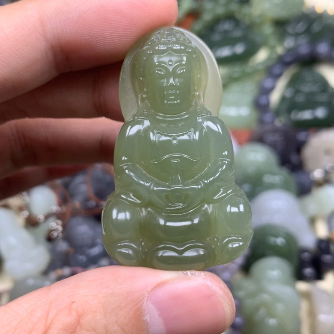 【闪购商品】颈饰未镶嵌和田玉