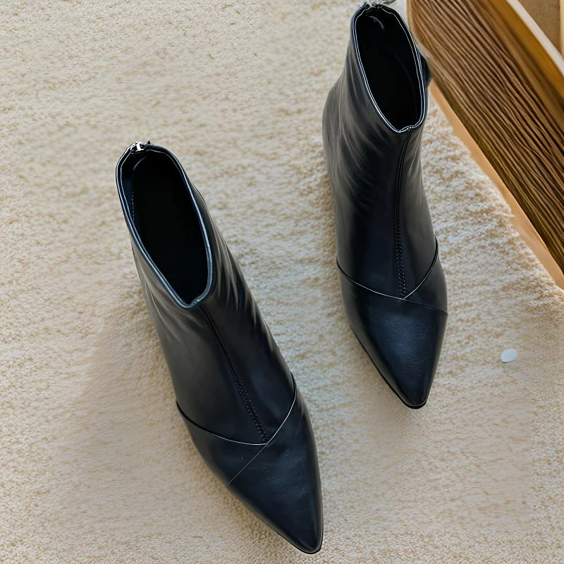2588 黑色单里秋冬气质时尚百搭低跟单靴女士尖头真皮短靴跟鞋