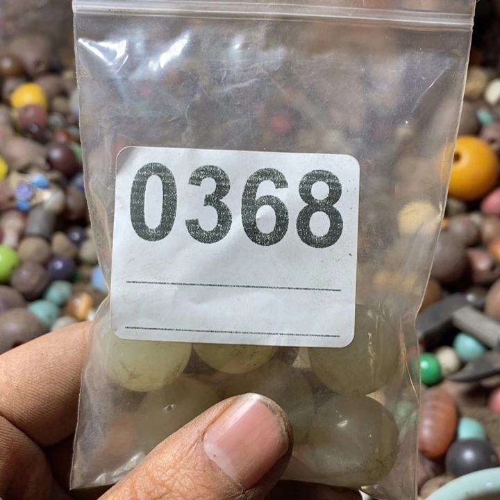 诚***信和田玉（糖玉）未镶嵌手链