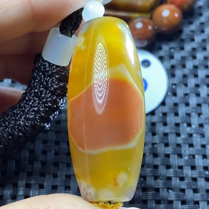 未镶嵌颈饰玛瑙/玉髓忠***?