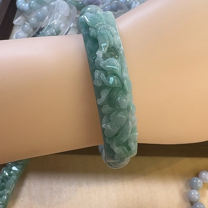 翡翠未镶嵌手链63