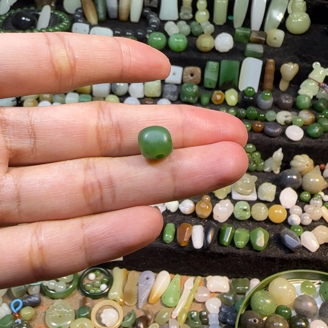 和田玉未镶嵌颈饰碧玉三通