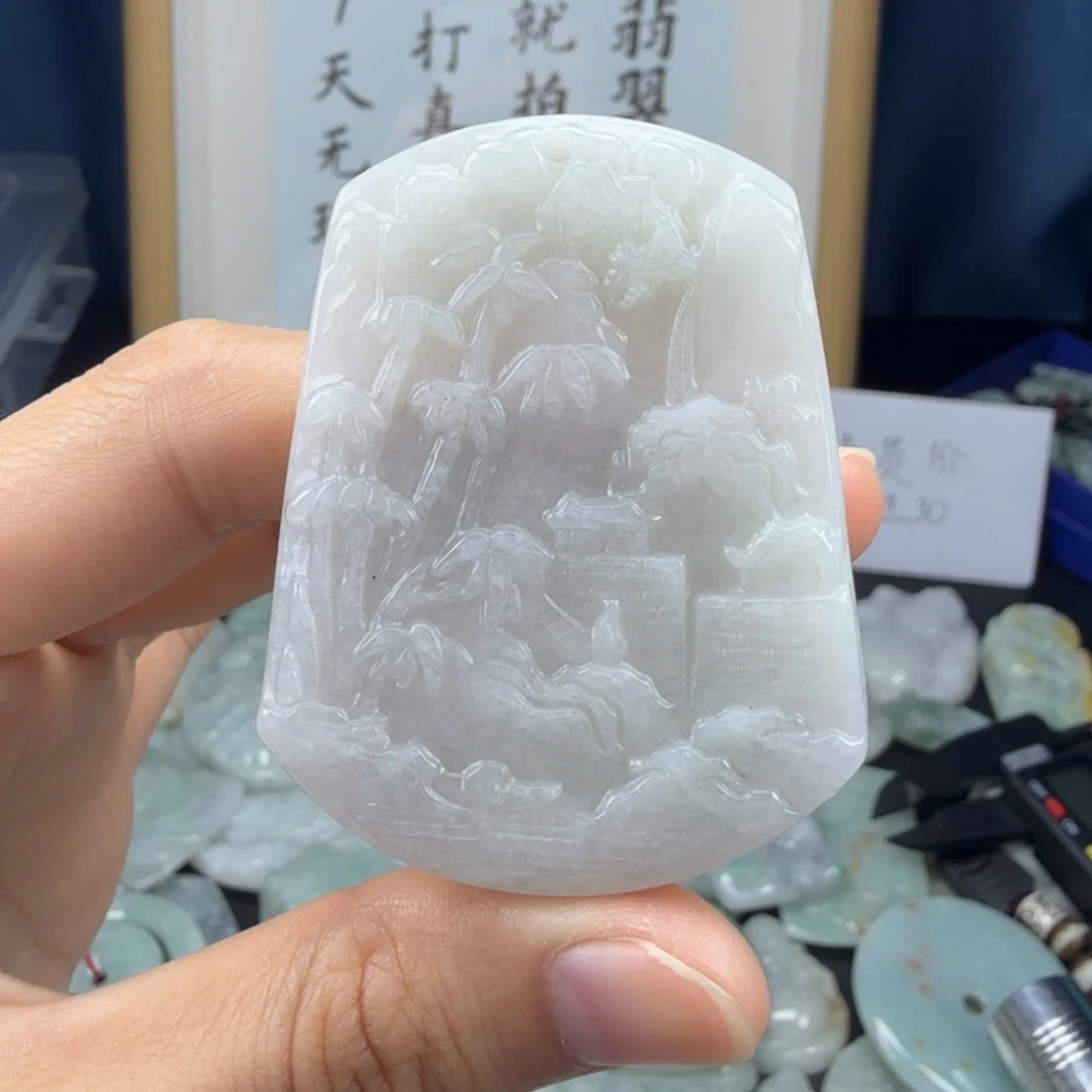 颈饰未镶嵌翡翠翡翠