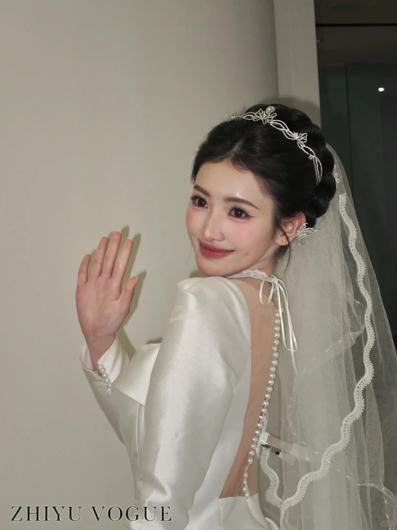 ete0371皇冠满钻甜美公主蝴蝶结轻奢新娘结婚婚纱礼服配饰