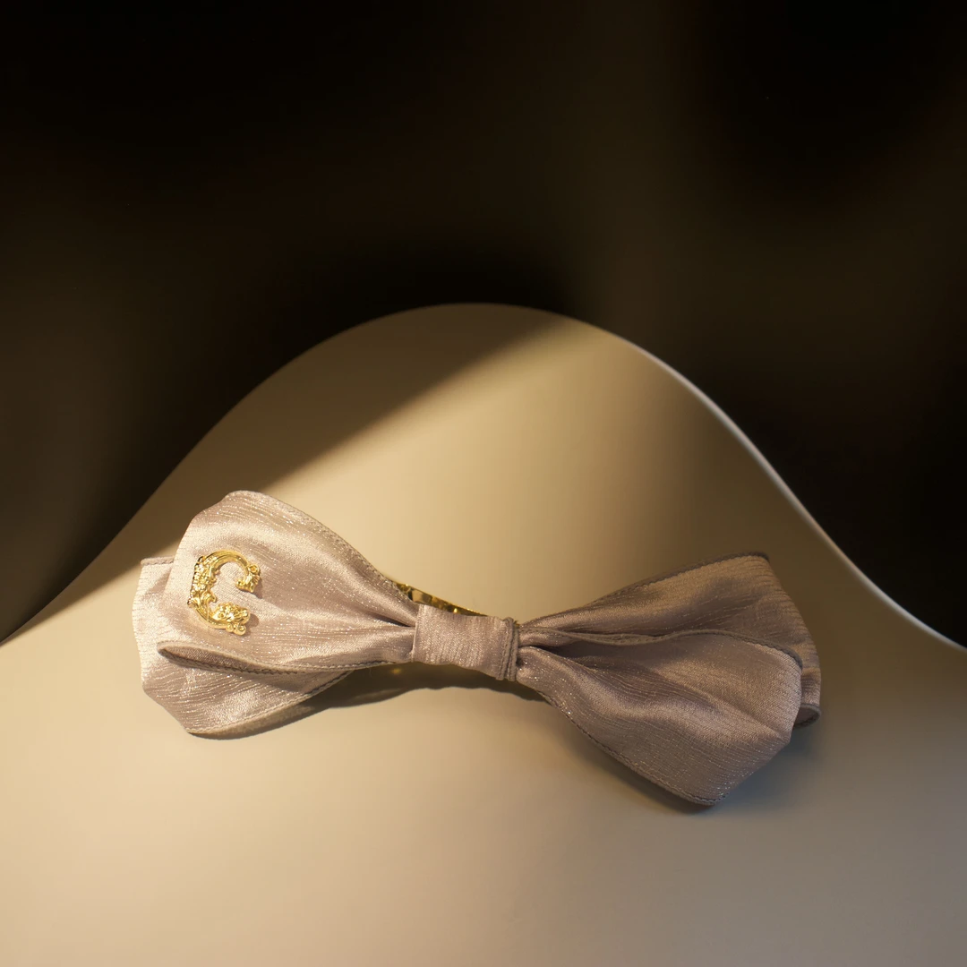 日*【Ca4l**】灰蓝亮丝蝴蝶结弹簧夹#0629