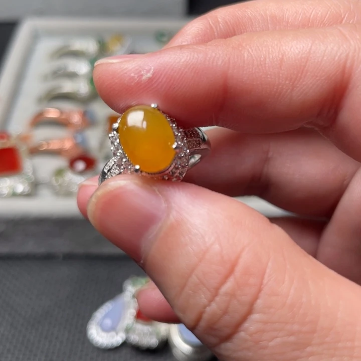 翡翠未镶嵌戒指缅甸天然翡翠