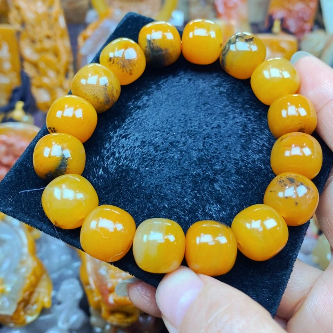 未镶嵌石英质玉（黄龙玉）颈饰