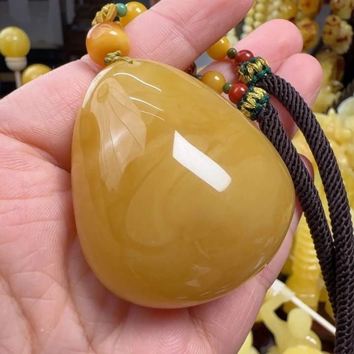 未镶嵌蜜蜡珠宝奇石
