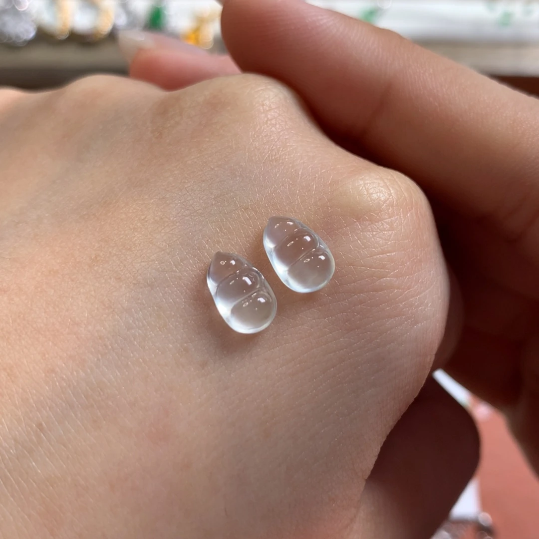 翡翠未镶嵌颈饰单个蝉宝宝豆子