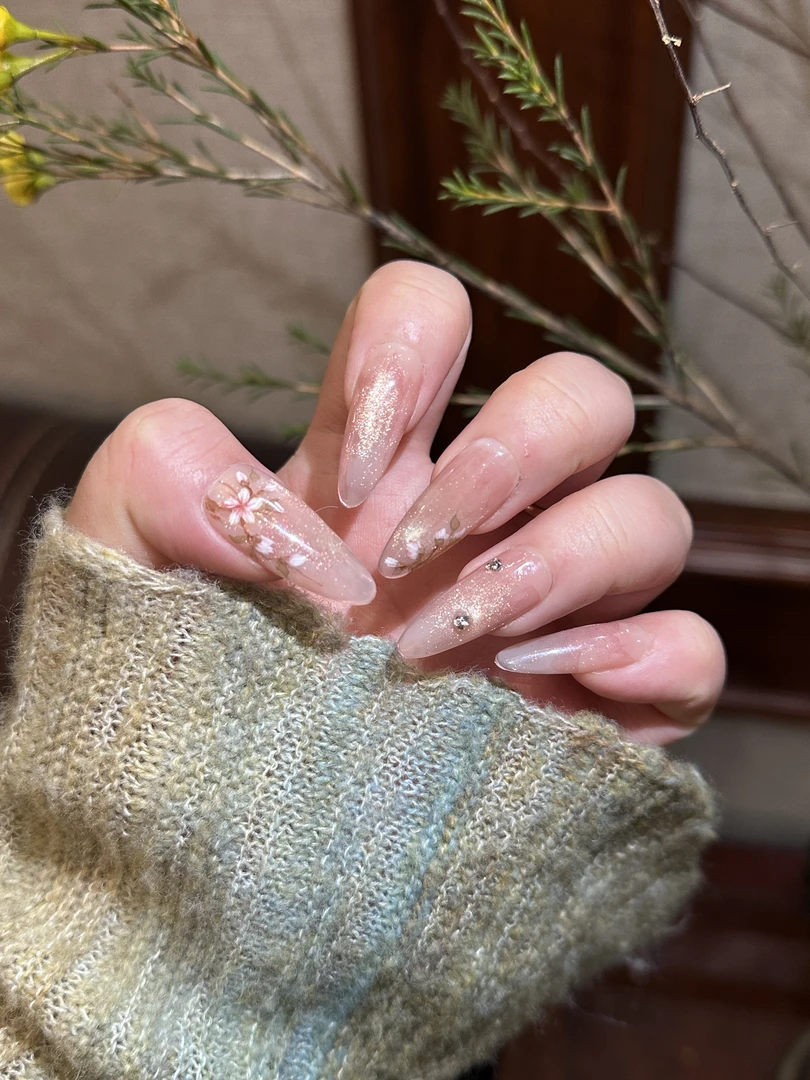 【缘来】猫眼手绘桃花 -温柔气质款苑中姑娘纯手工穿戴甲