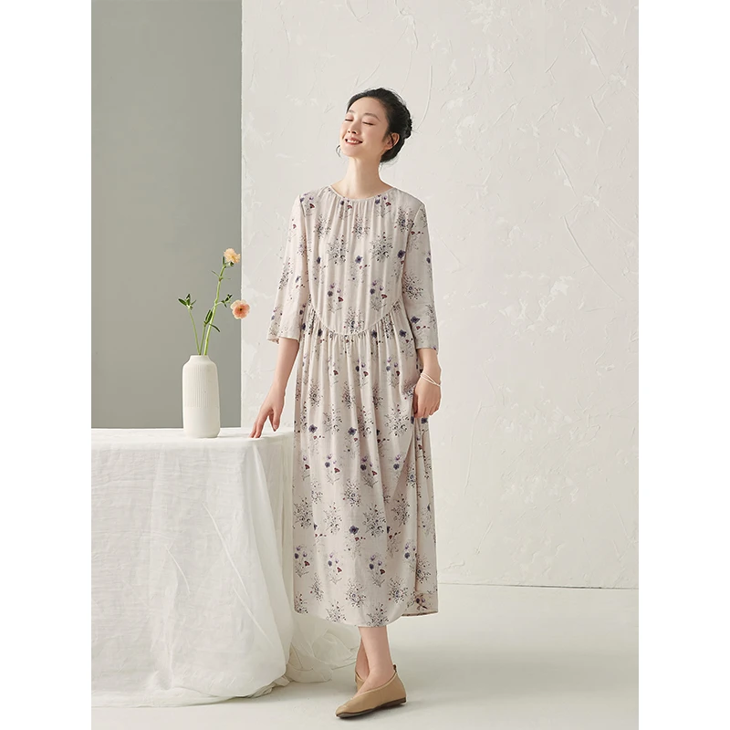 如也 垂感亚麻碎花连衣裙夏设计感圆领拼接气质百褶A字裙丨39137