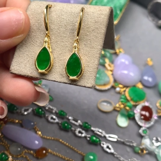 颈饰银S925镶嵌翡翠