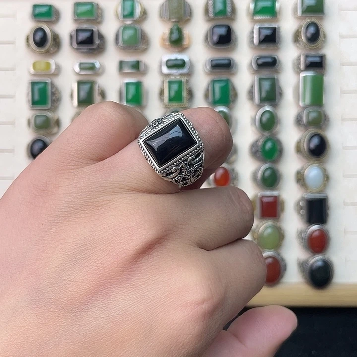 用***3玛瑙/玉髓银S925镶嵌戒指