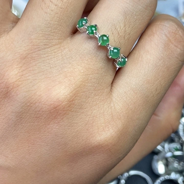 翡翠戒指银S925镶嵌戒指