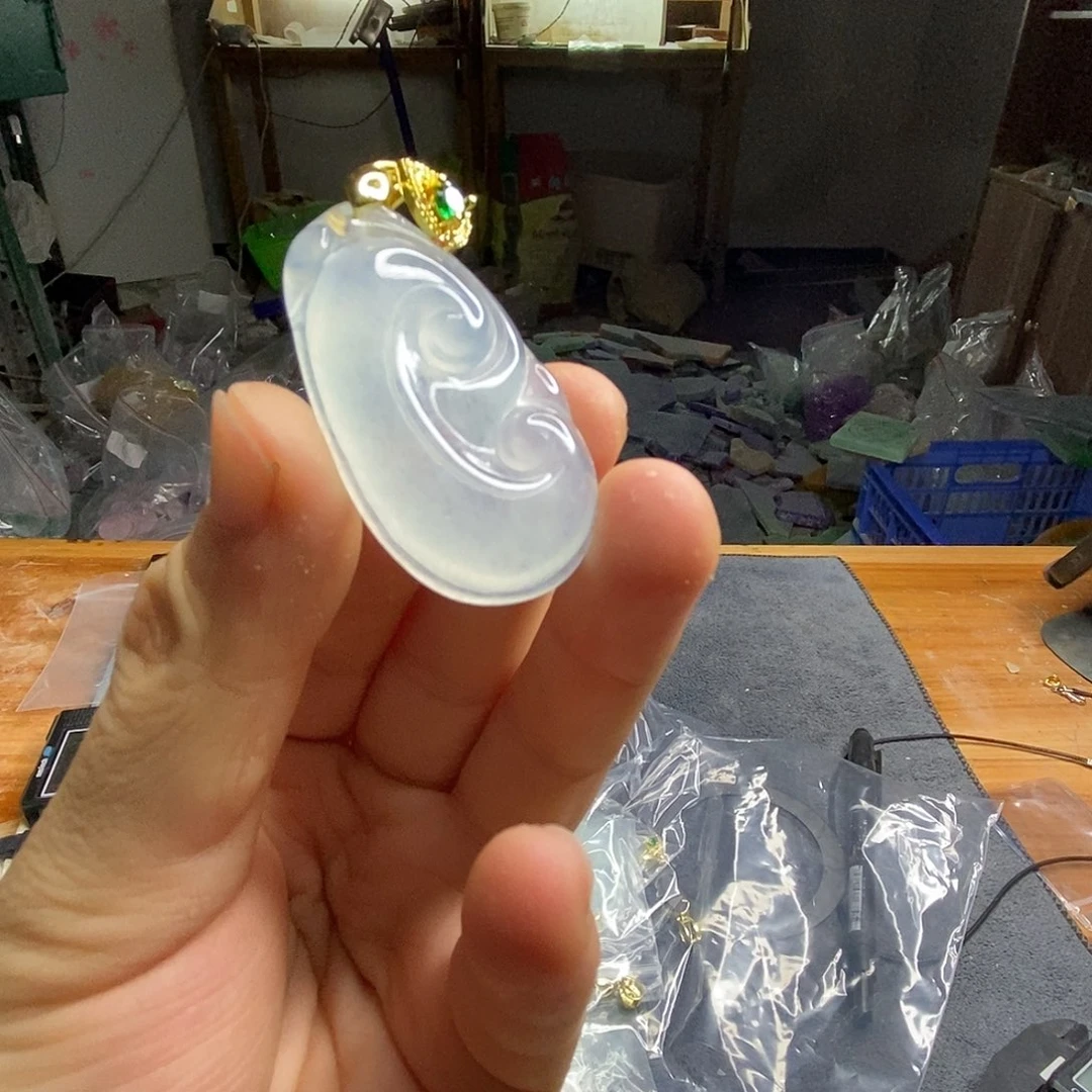 232 缅甸保真珠宝玉石