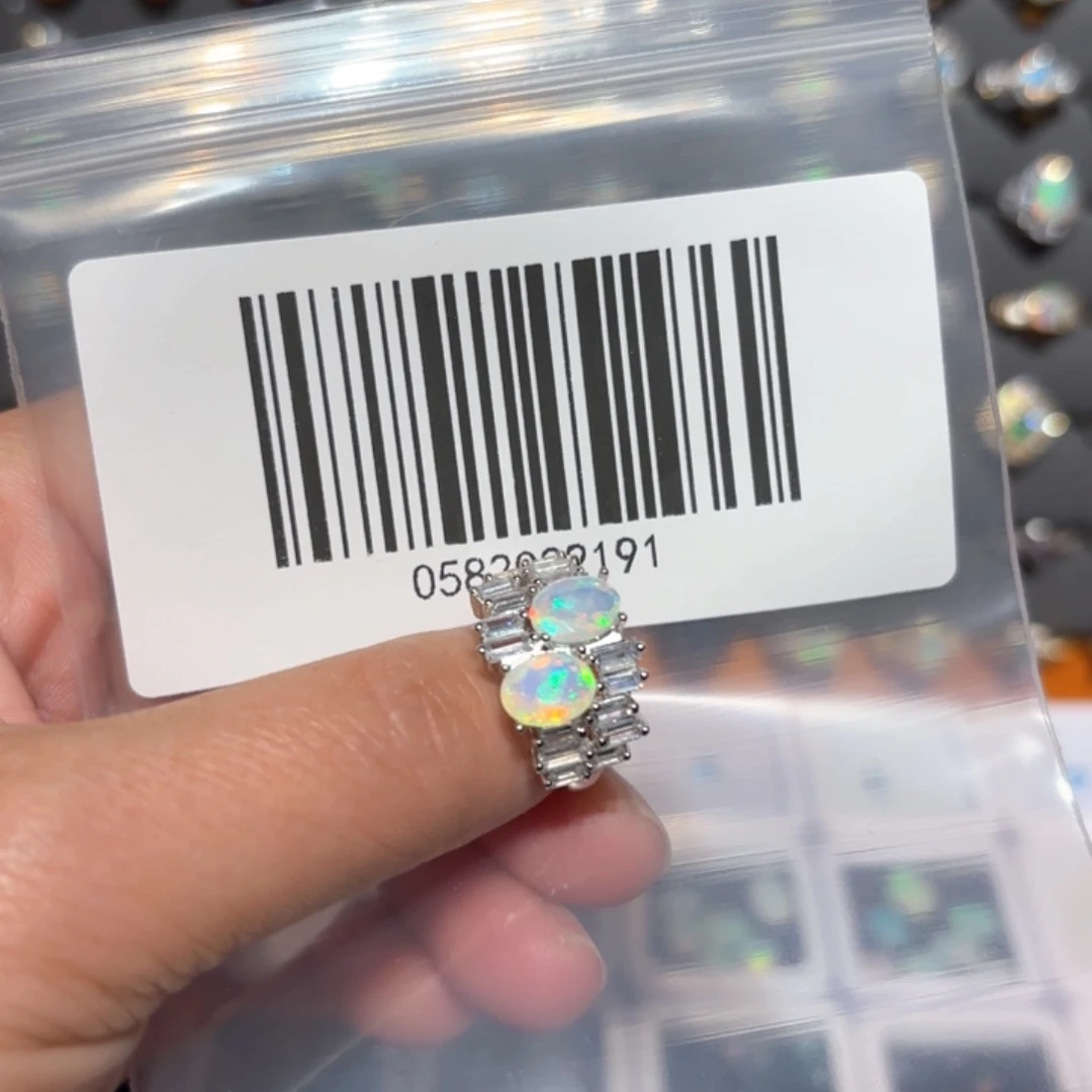 欧泊戒指银S925镶嵌青**身