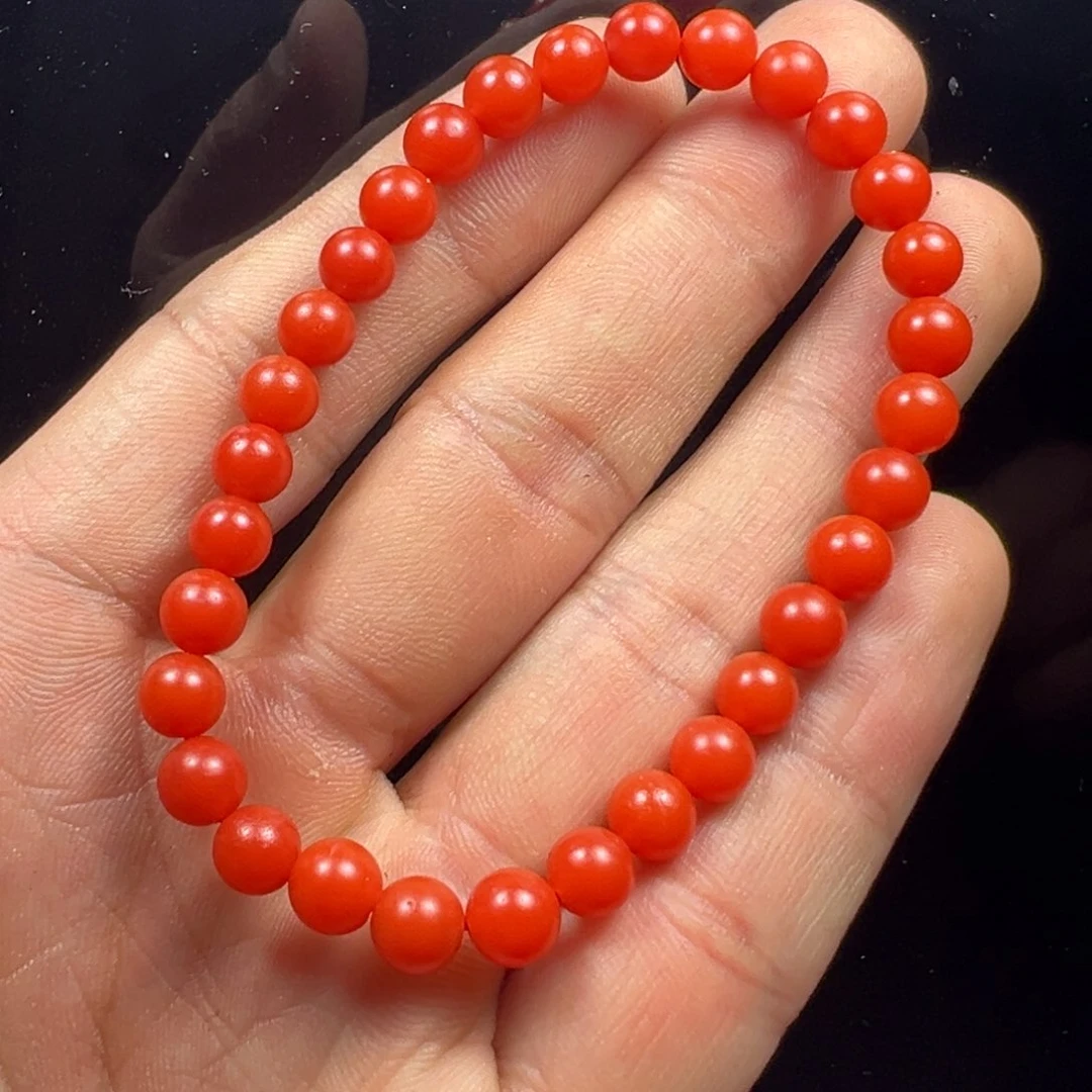 南红玛瑙手串未镶嵌乘***?