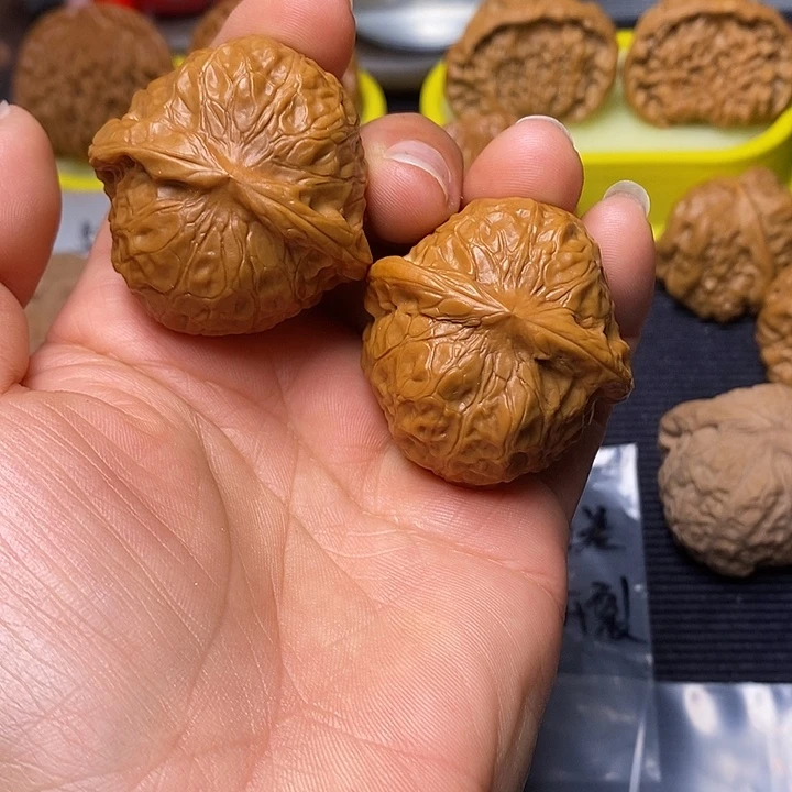 山***呀核桃手把件40南瓜100