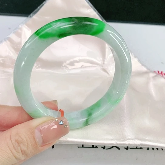 翡翠手镯未镶嵌天然翡翠A货042